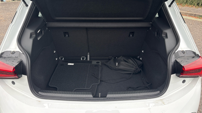 CUPRA Born 170kW e-Boost V1 59kWh 5dr Auto Electric Hatchback